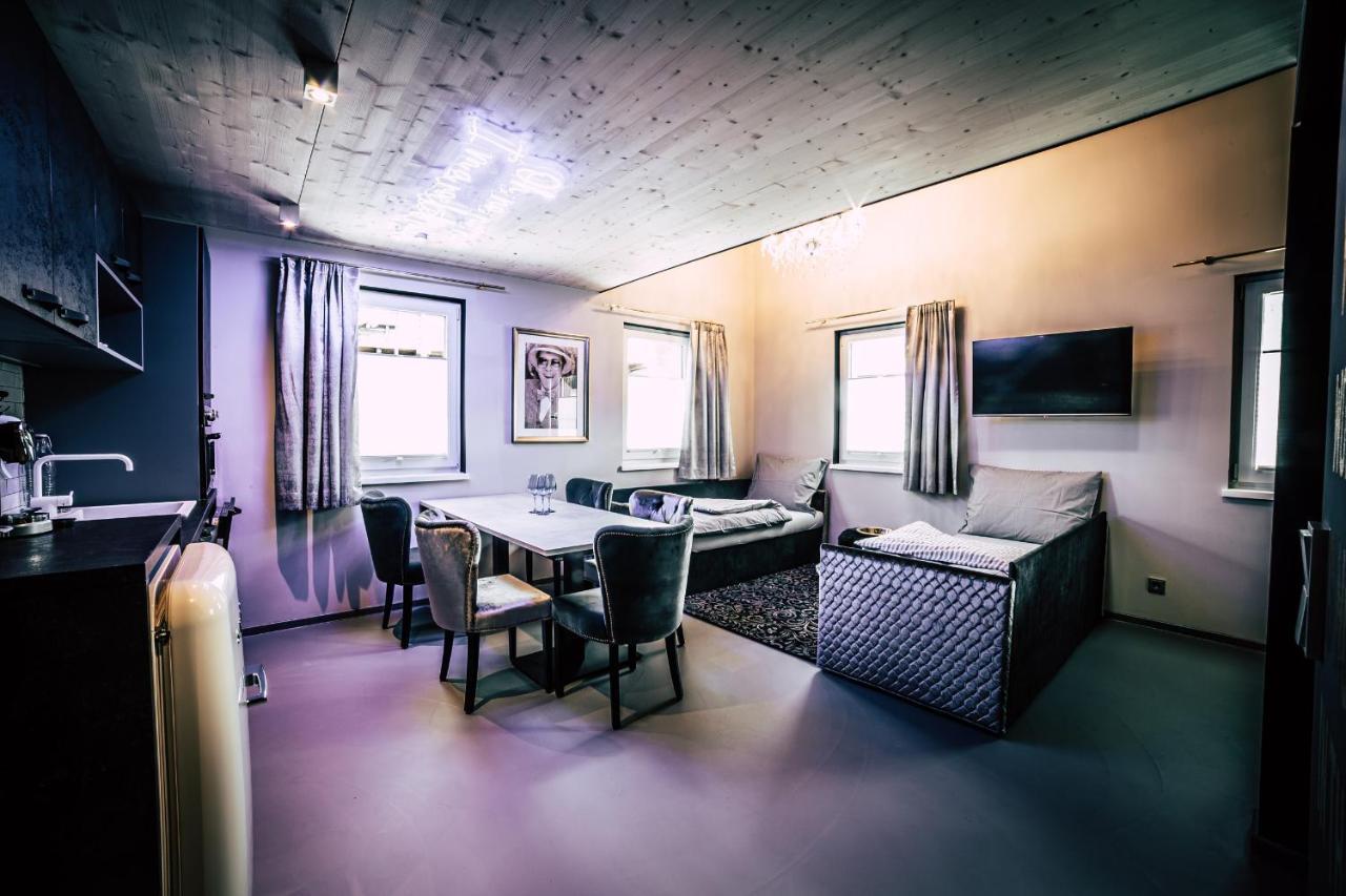 Boutique Apartments Old School 솔 외부 사진